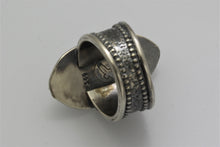 Load image into Gallery viewer, Kazakhstan Long Tear Drop Ring