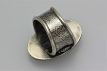 Load image into Gallery viewer, High Grade Micro Spider Web Matrix Kingman Long Oval Ring
